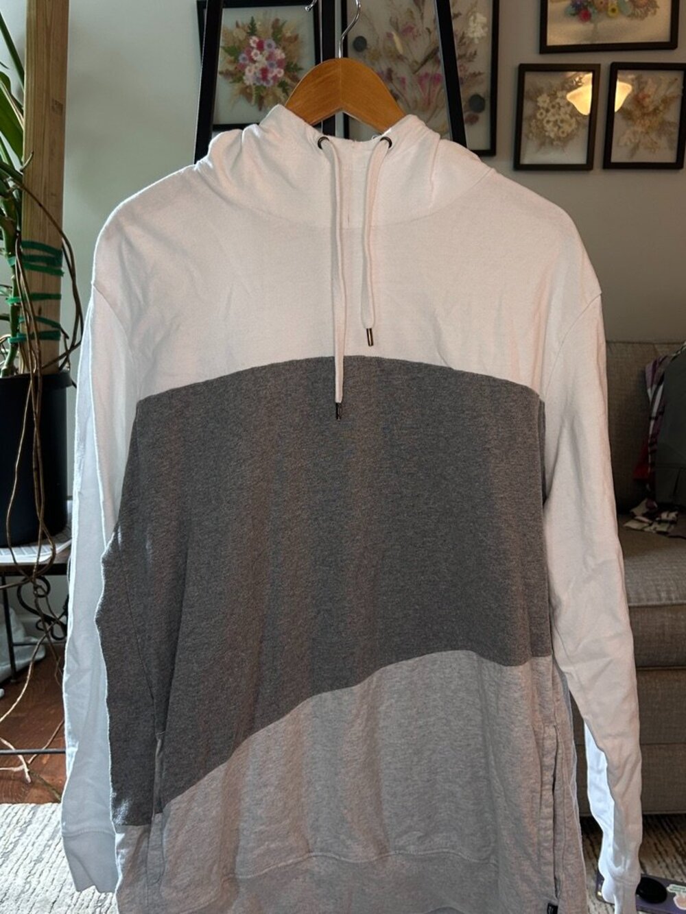 AE Hoodie